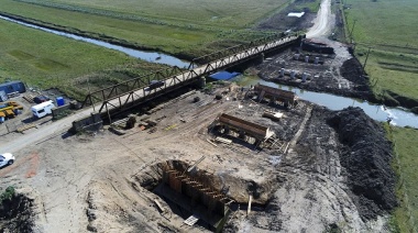 Se llevan a cabo obras en puentes y alcantarillas en 29 municipios bonaerenses