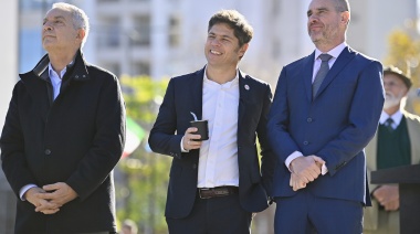 Kicillof y Alak inauguraron las obras de remodelación de Plaza Italia