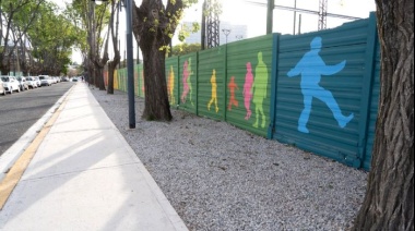 Se inauguró un nuevo mural en el Paseo de la Costa