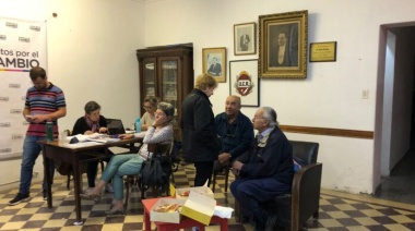 Con más de una lista en 31 distritos, la UCR votó y renovó autoridades locales