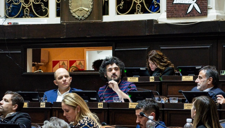 Facundo Tignanelli presentó un proyecto de ley para garantizar a las instituciones bonaerenses el acceso a los servicios públicos