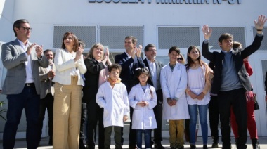 Kicillof inauguró tres nuevos edificios escolares en San Vicente