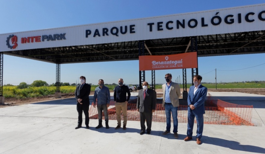 Mussi y el ministro Guzmán iniciaron la obra del Tecnológico Industrial Intepark