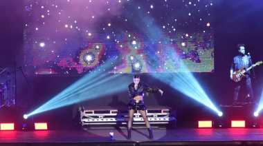 En el 150 Aniversario de Almirante Brown 75mil personas vibraron coon Emilia y con bandas locales en Calzada