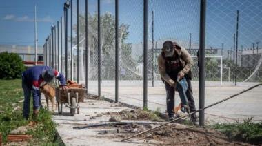 La obra del polideportivo Cristina Corazón de Bernal Oeste, en su recta final