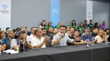 Julián Álvarez recibió a las centrales obreras de Lanús para dar apoyo al paro nacional del 24