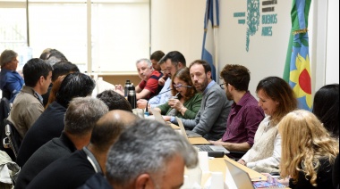 La Provincia acordó con las y los trabajadores estatales un nuevo aumento salarial de 9,5% en abril
