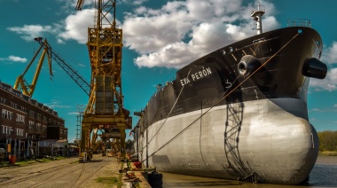 Trabajadores del Astillero Río Santiago señalan que “apoyan” las políticas navales de Kicillof y repudian “la quita de recursos”