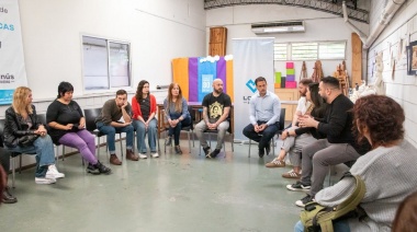 Lanús Gobierno anunció el aumento salarial para trabajadores de las escuelas municipales de artes