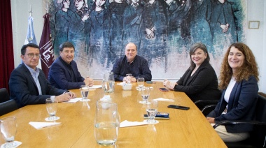 Con la presencia de Daniel Arroyo, se desarrolló una reunión interinstitucional entre la UNLa, la UTN y el Congreso de la Nación