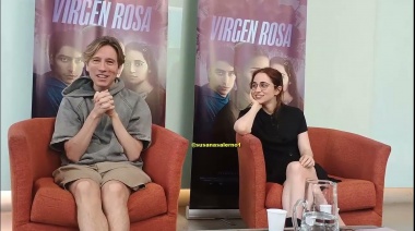 Dennis Smith presenta "Virgen Rosa" su ópera prima en cine: una reflexión sobre la memoria y el encierro