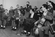 El Colón se llena de 2 x 4: la nueva edición de Tango BA Festival y Mundial 2025 se presenta con un concierto especial dedicado a Troilo