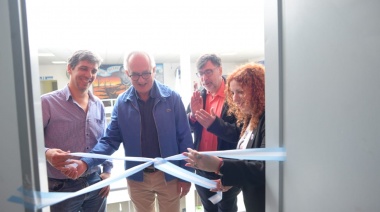 Firma de convenio e inauguración de la oficina de OSFATUN en la Universidad Nacional de Avellaneda
