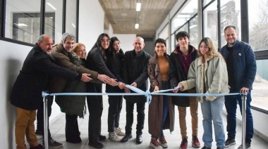 Inauguraron aulas y una biblioteca en el ISFDT Nº 24“Bernardo Houssay” de Bernal