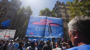 Paritaria Nacional Universitaria: Urgente recomposición salarial, y no a la Ley Ómnibus