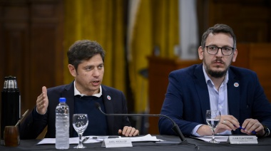 Kicillof y Cuattromo firmaron convenios para la compra de bienes de capital en 19 municipios