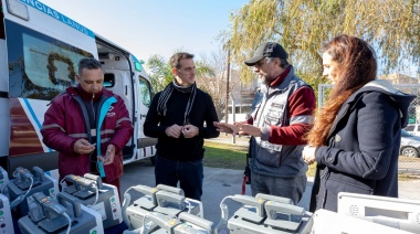 Lanús Gobierno adquirió aspiradores de vías aéreas, monitores desfibriladores y multiparamédicos para el Sistema de Emergencias