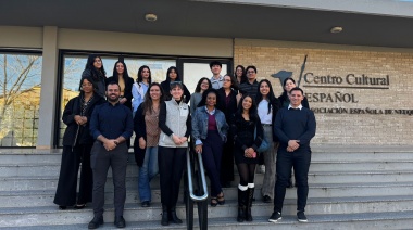 Estudiantes de la Universidad de Houston visitaron UFLO y recorrieron el corazón energético de Neuquén