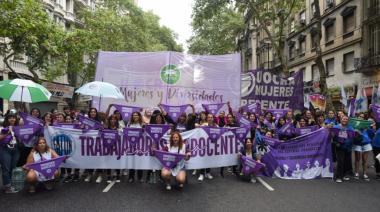 Ana Ruggiero en la marcha del 8M: "Por nuestros derechos, contra las violencias y por una Universidad para todos y todas"