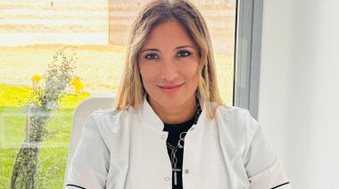 "No hay que acudir al Dr. TikTok para tratarse la piel", advierte la dermatóloga Caro Lewis
