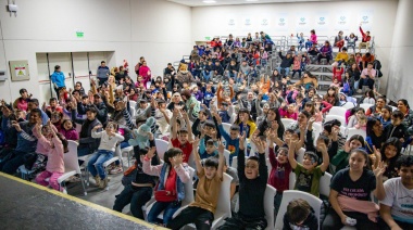 Vacaciones de invierno: más de 5.000 vecinos y vecinas ya disfrutaron del cine en Lanús