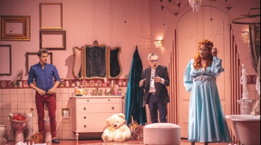 "Antígona en el baño": la tragedia y el humor se encuentran en una obra imperdible