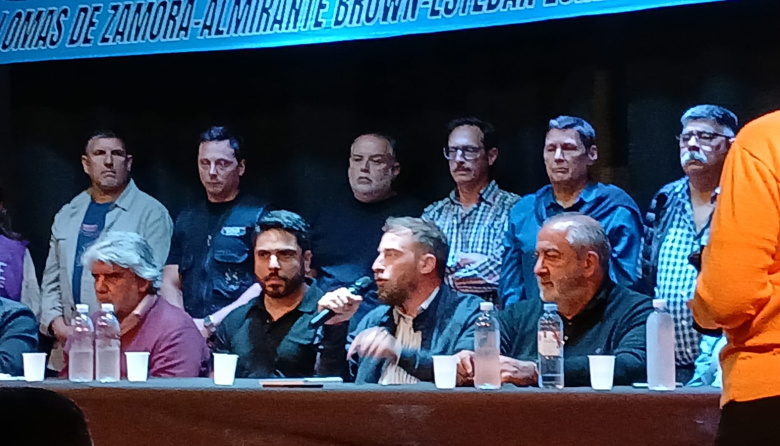 HUGO MOYANO SE PRESENTÓ COMO CANDIDATO A DIPUTADO NACIONAL EN LOMAS DE ZAMORA
