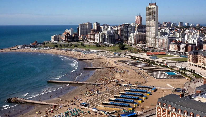 Más turistas en el fin de semana largo del 12 de octubre, pero con estadías más cortas y gasto moderado