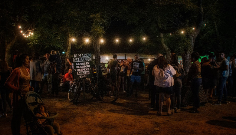 Llega la noche de los almacenes