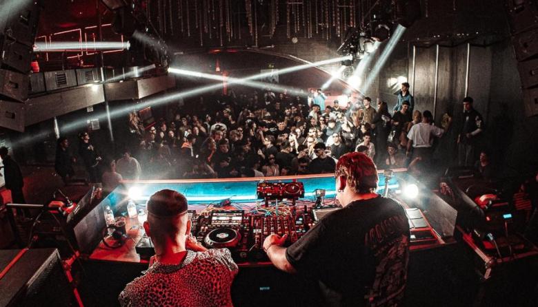 Nico Servidio: Un Viaje Musical de Orilla a Orilla