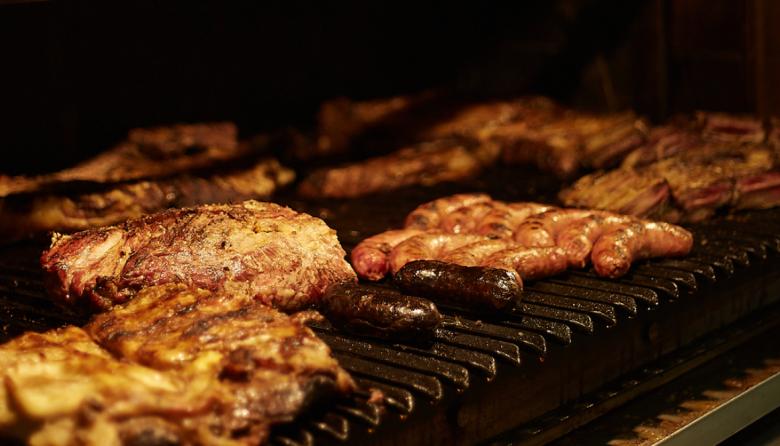 Salir a comer vuelve a ser un plan: cómo disfrutar una cena de carne sin que la cuenta sea un problema
