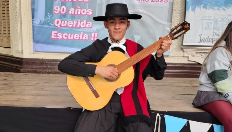 Nicolás Ramírez, el joven de Villa Corina que apuesta a la música