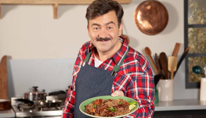 Sabores porteños y chefs invitados en La Noche de los Bares Notables