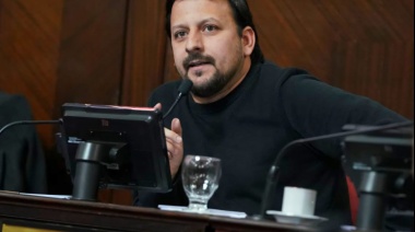 Avanza el proyecto de Santalla para prohibir los celulares en escuelas primarias de PBA