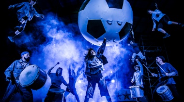 Pichón Baldinu vuelve a escena con HINCHA! RITUAL SHOW, un impactante espectáculo sobre la pasión futbolera