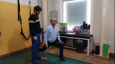 Kinesiólogo y actor: creó una técnica que ayuda a  reconectar el cuerpo a través del arte y el movimient