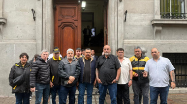 Los taxistas porteños redoblan su lucha contra la ilegalidad de las aplicaciones