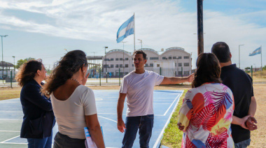 Julián Álvarez, recorrió el progreso de las obras que se realizan en instituciones