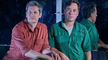 Una sombra voraz vuelve a escena: segunda temporada de la obra de Mariano Pensotti / Grupo Marea en Dumont 4040