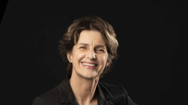 Silvia Kutika con doble apuesta teatral en Buenos Aires: la actriz reafirma su versatilidad y vigencia escénica