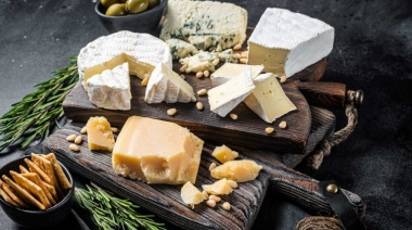 Kansas Deli celebra el Día Mundial del Queso, una fecha que honra su historia y diversidad