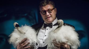 Gabriel Oliveri presenta una biografía musicalizada sobre la vida de Truman Capote