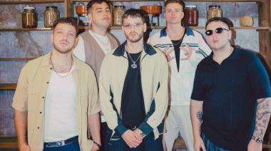 Caliope Family presenta «Emblema», su obra de consagración en el soul y hip hop argentino