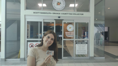 La violista que dejó las partituras por   balances e impuestos para emigrar a USA