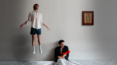 “Los Pipis” presentan “Cae una Catedral” en Timbre 4: últimas funciones de una obra íntima y conmovedora