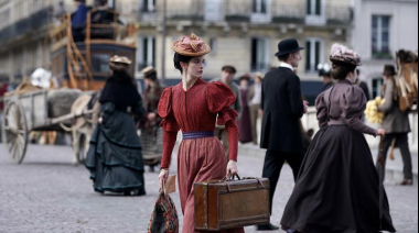 “La llegada del futuro”: una historia que une el París de 1895 con el de 2025 llega a los cines argentinos