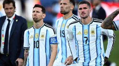La AFA agradeció el apoyo de los hinchas y confirmó que no todo el plantel regresará a la Argentina