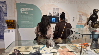 Más de 100 piezas inéditas renuevan la exposición general del Museo de la Ciudad