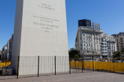 ¿Por qué el Obelisco amaneció vallado?