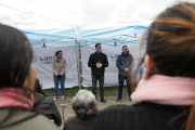 Julián Álvarez y Leandro Decuzzi recorrieron obras en Villa Constitución y conversaron con vecinos y vecinas